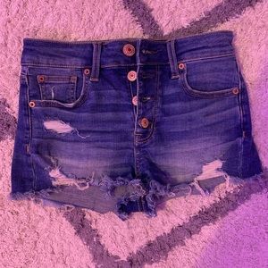 women’s American Eagle shorts